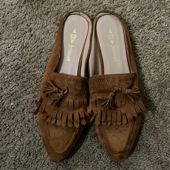 Brown suede flats with fringe details - Picture 1 of 6